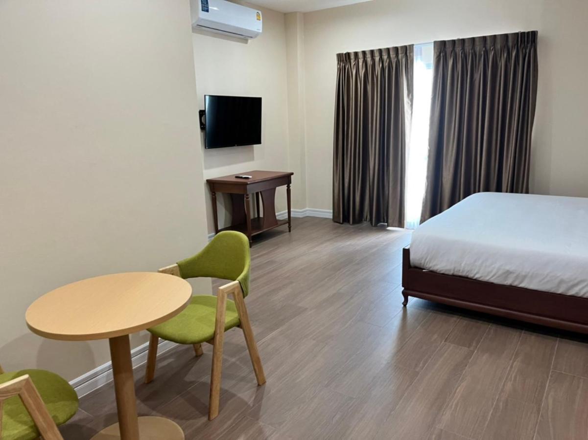 Anwari Hotel Bangkok Kültér fotó