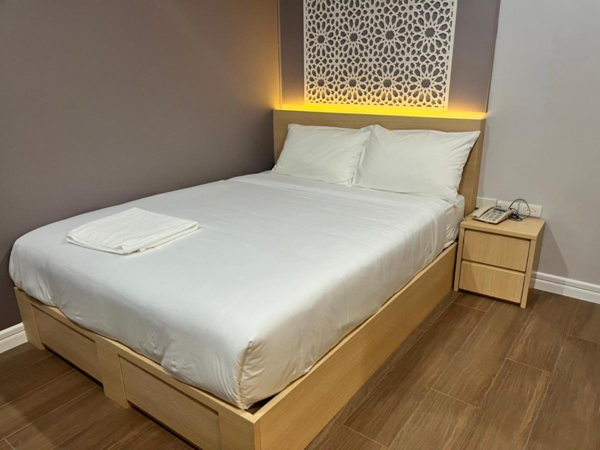 Anwari Hotel Bangkok Kültér fotó